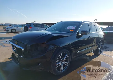 2021 Volvo Xc60 T5 Momentum из США, поврежденный, VIN YV4102DK8M1697538